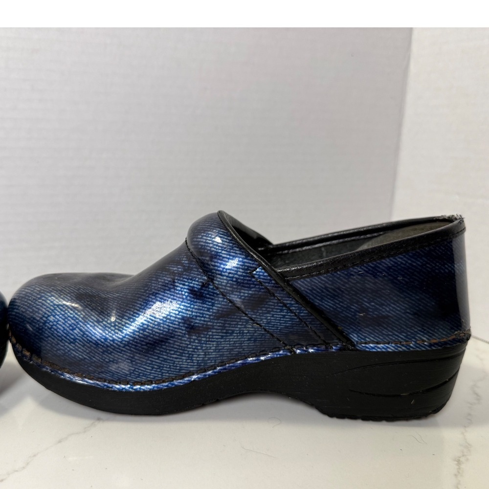 Dansko XP 2.0 Women Blue Denim Patent Leather Clogs Professional Shoes Size 37 - Picture 4 of 6
